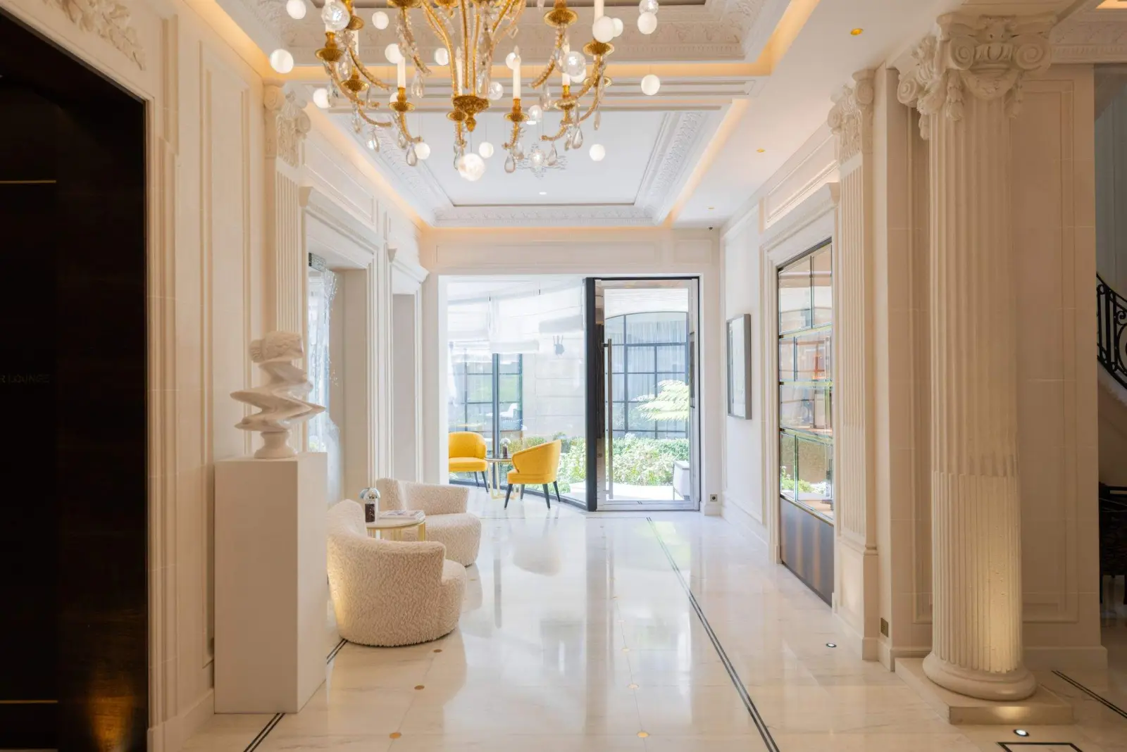 Maison Bauchart — the marble lobby of the townhouse hotel, Paris 8th