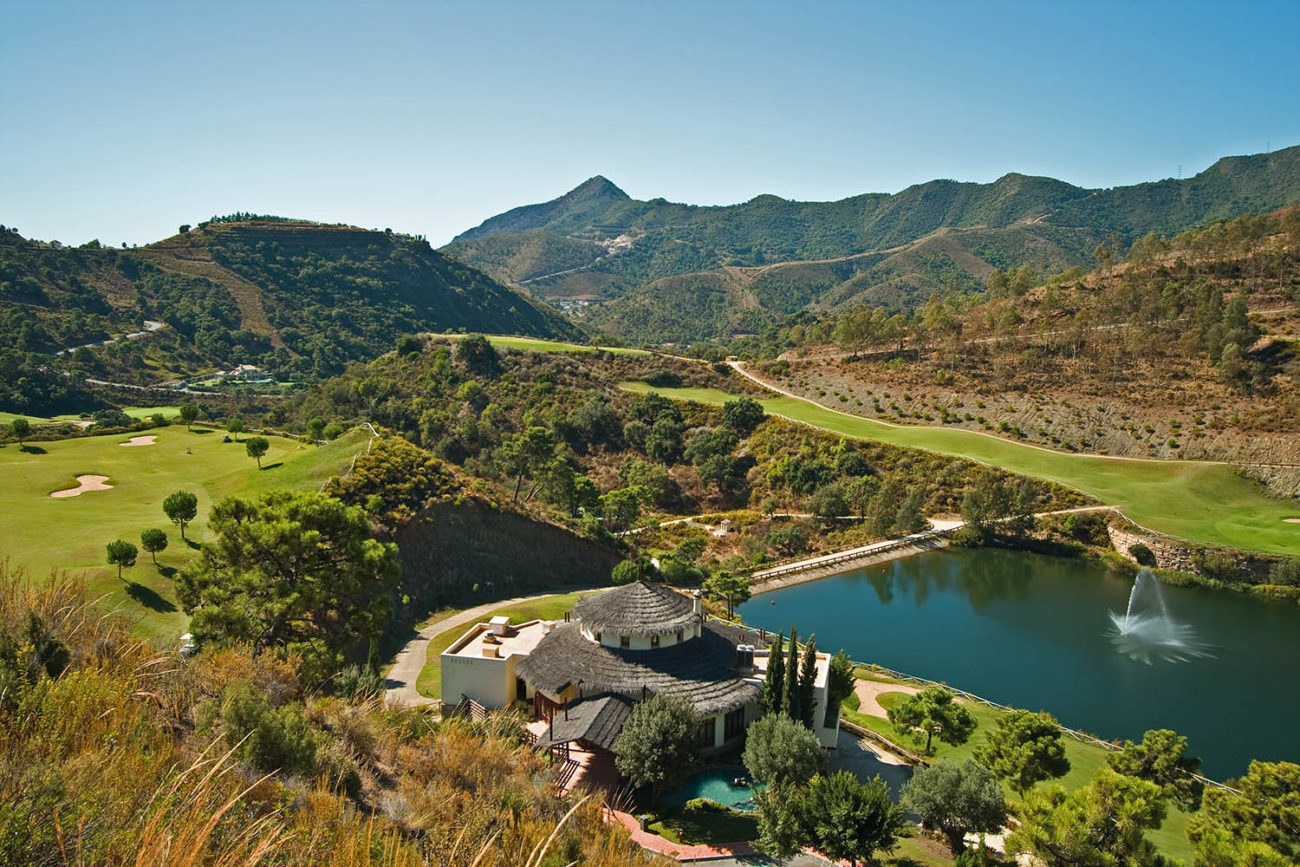 New Course Clubhouse La Zagaleta — lac raffinement résidents